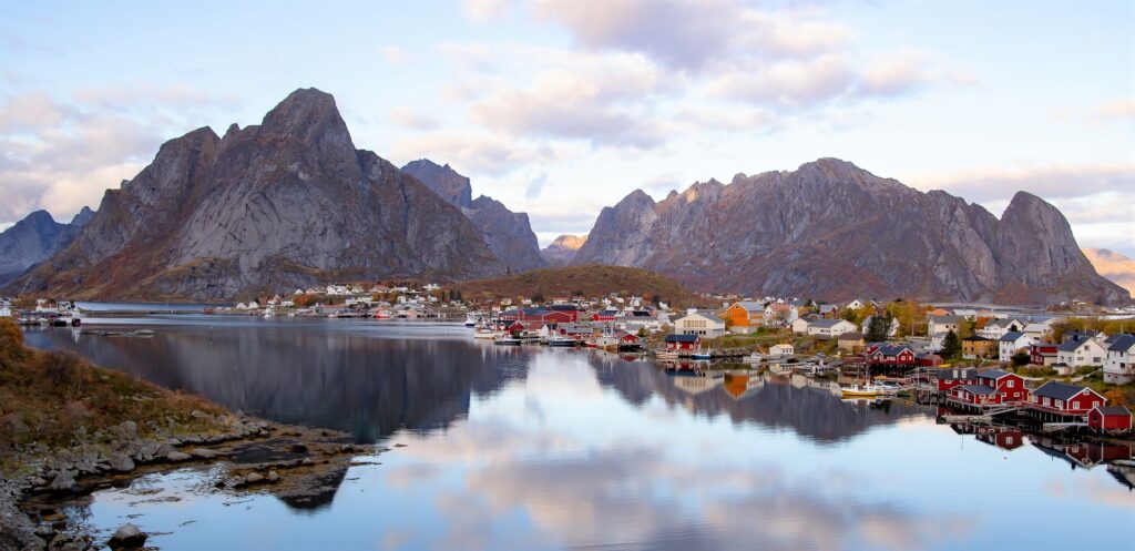 Fine Art Print. Fishing village Reine I - Photographer Eva Virkesdal Eidsheim