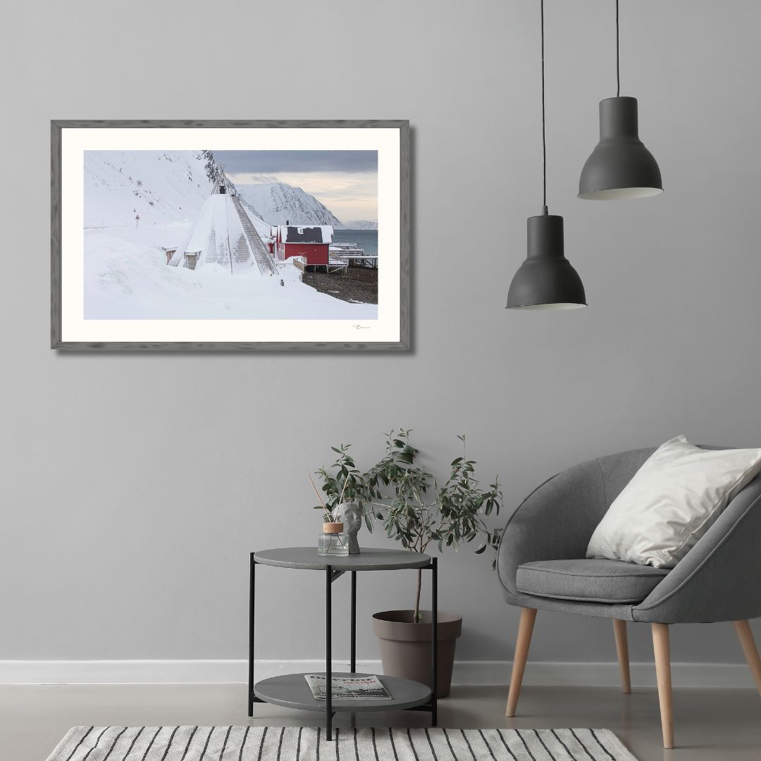 Fine Art Prints. Arctic winter Sarnesfjord II. Visit the gallery to the Norwegian photographer Eva Virkesdal Eidsheim.